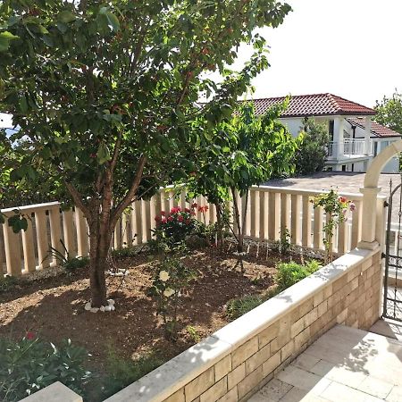 Villa Ruza 30M From The Beach Baška Voda Esterno foto