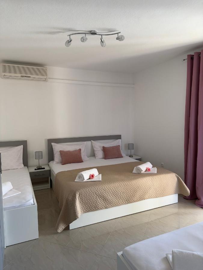 Villa Ruza 30M From The Beach Baška Voda Esterno foto