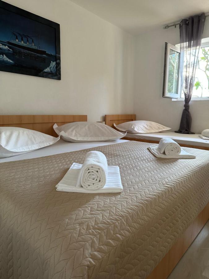 Villa Ruza 30M From The Beach Baška Voda Esterno foto